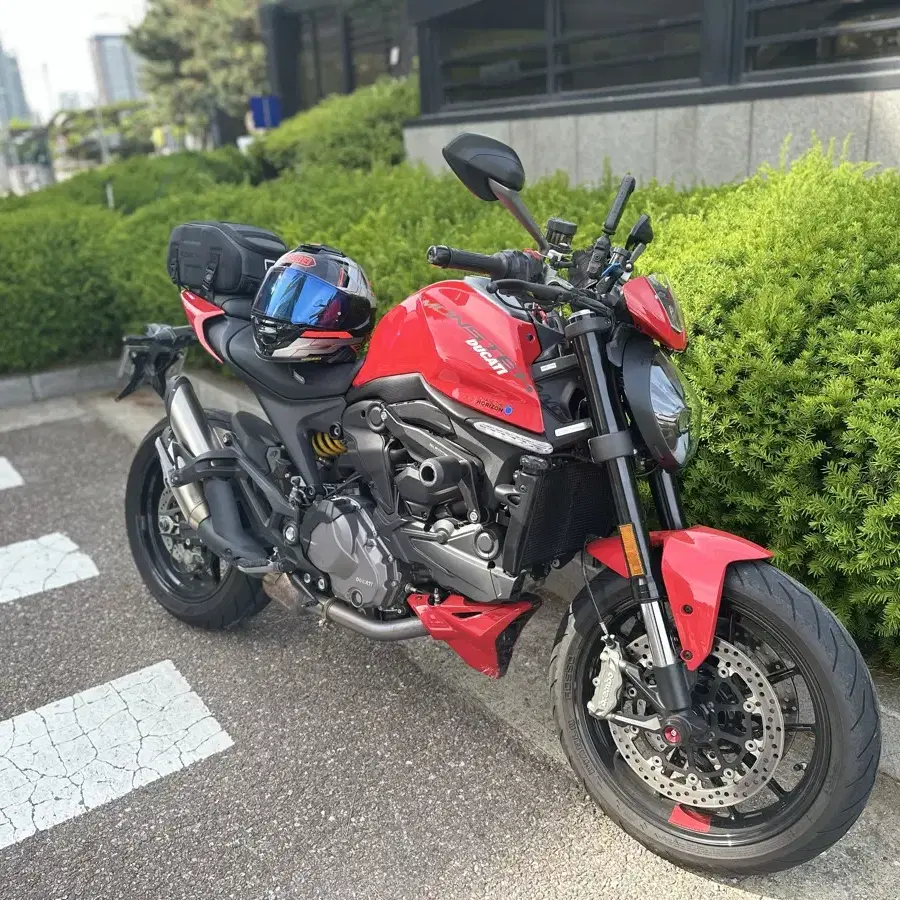 중고 오토바이 Ducati Monster 2021