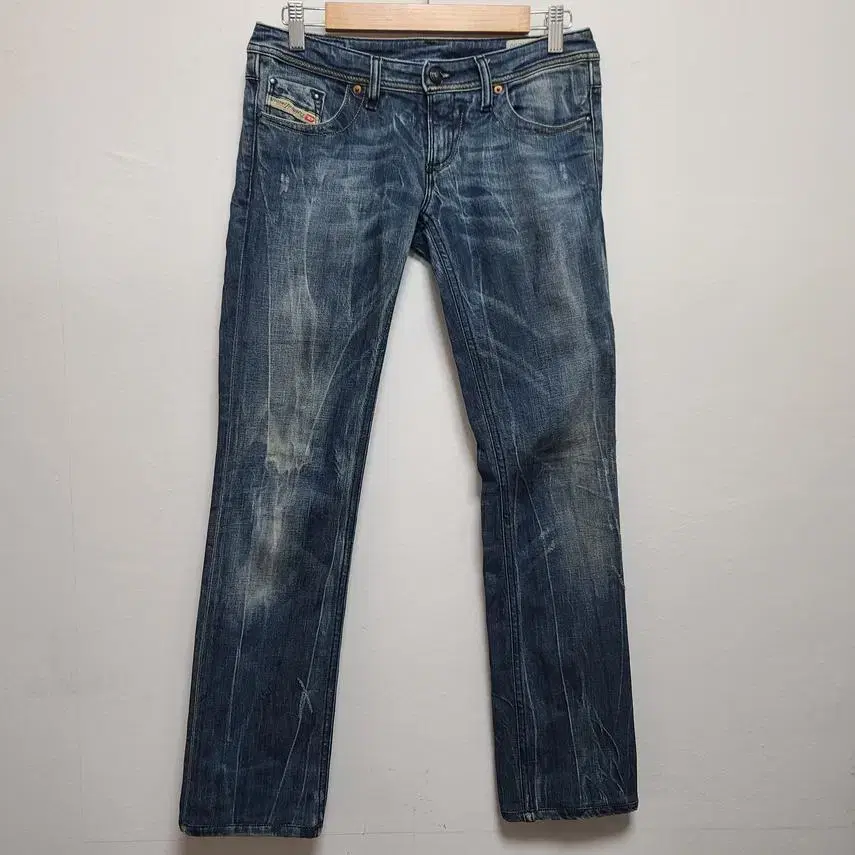 [DIESEL] Women's Vintage Wash Denim Pants 26