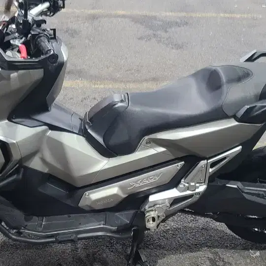 2019 x-adv 750 판매합니다