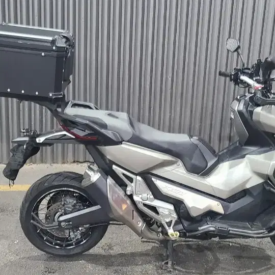 2019 x-adv 750 판매합니다