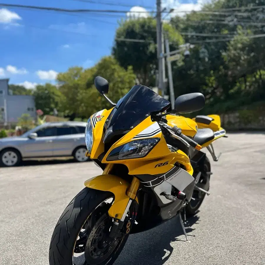 R6