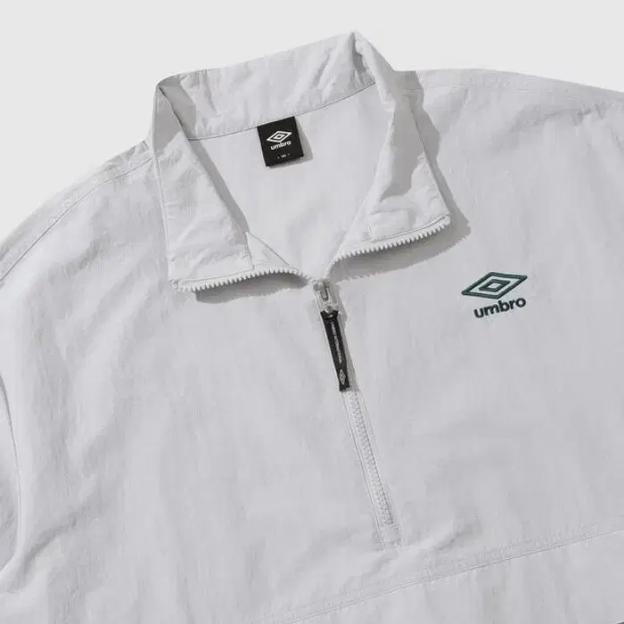 UMBRO 엄브로 남녀공용 사이즈 100~105 (루즈핏) 상의