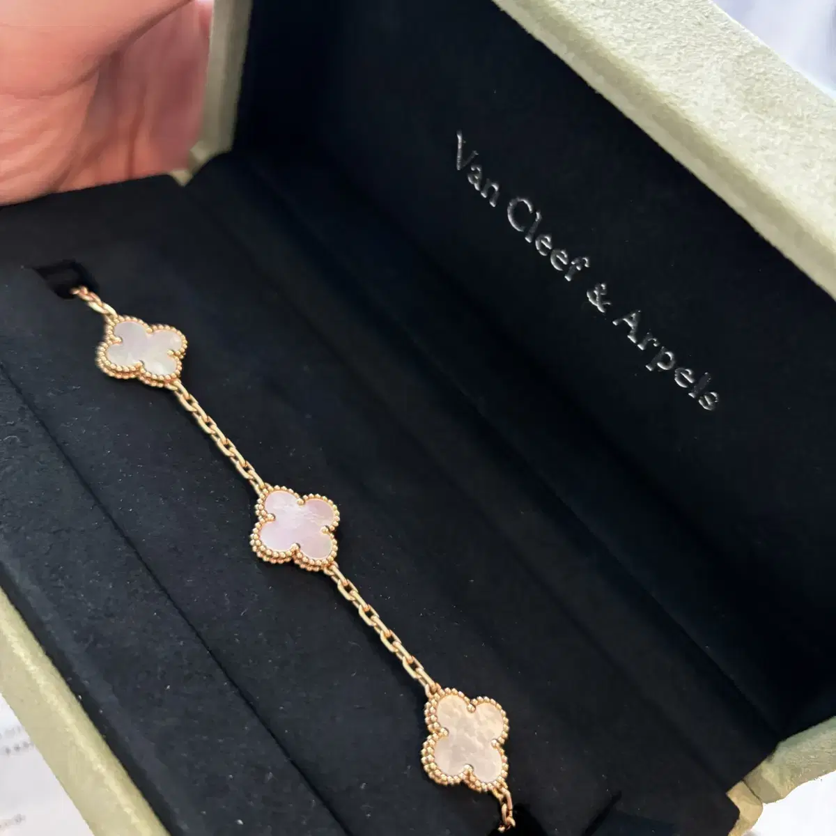 Van cleef & Arpels 빈티지 알함브라 브레이슬릿 5개