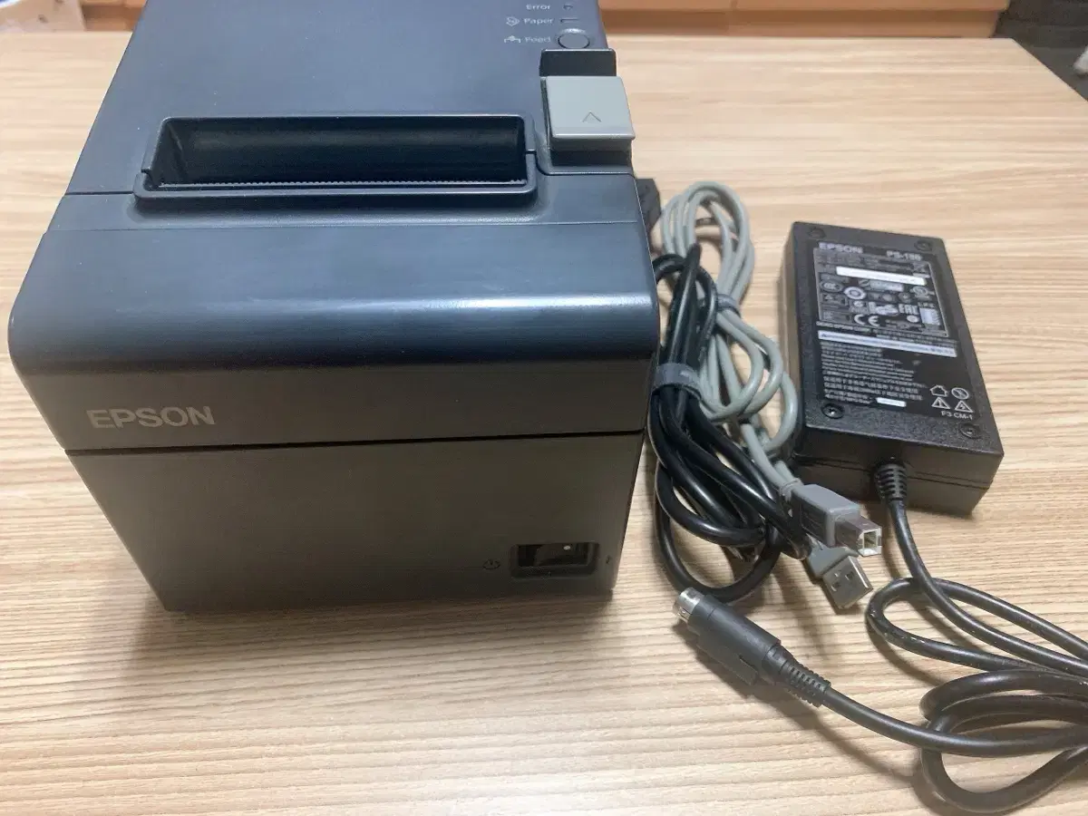 Force printer, receipt printer