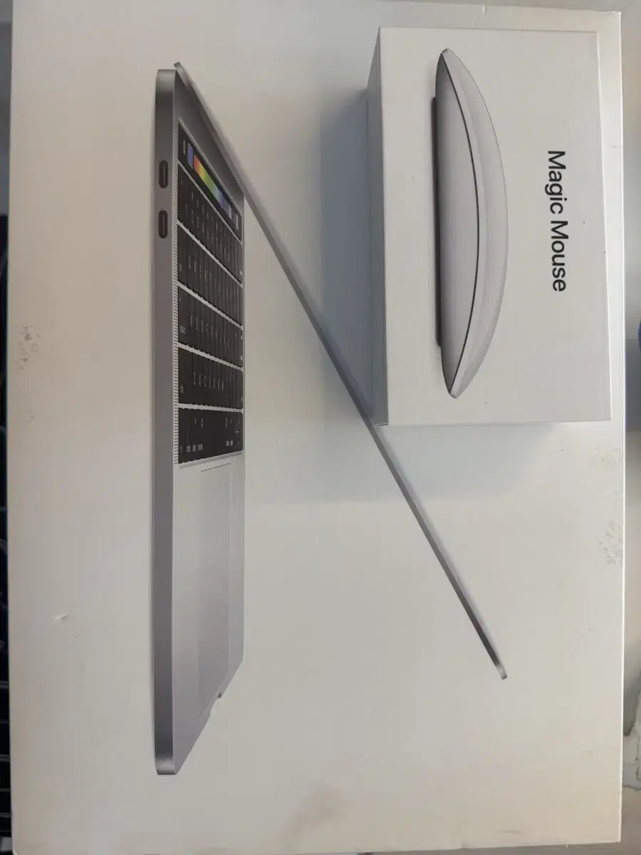 MacBook Pro Touch Bar + Magic Mouse2 A1706 16G/512G