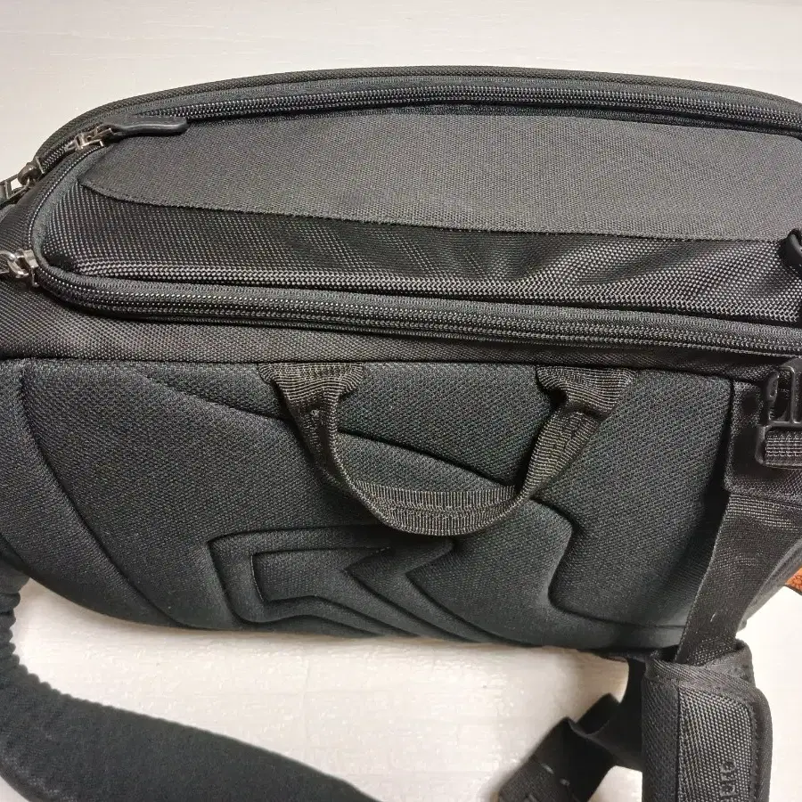 Lowepro 카메라한줄백팩