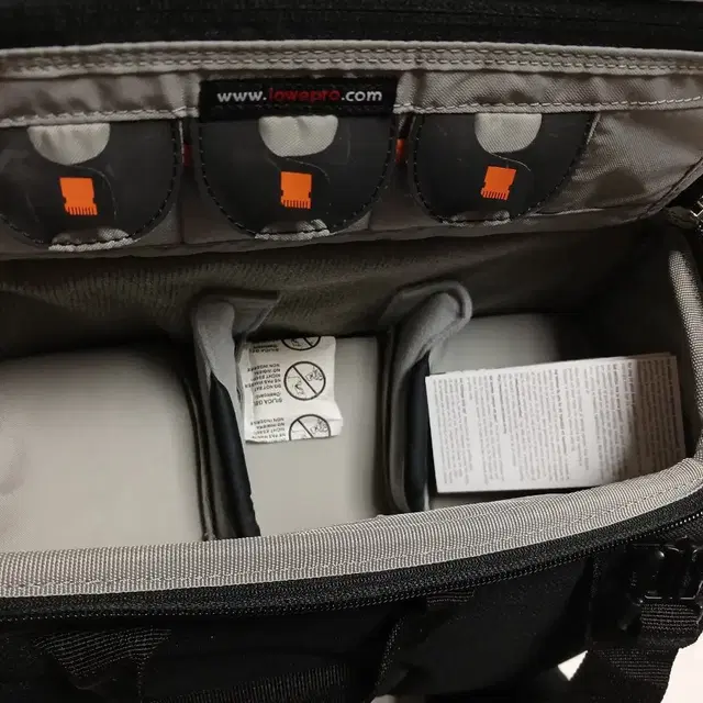 Lowepro 카메라한줄백팩