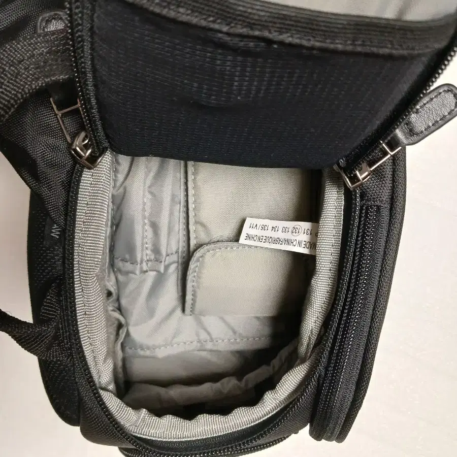 Lowepro 카메라한줄백팩