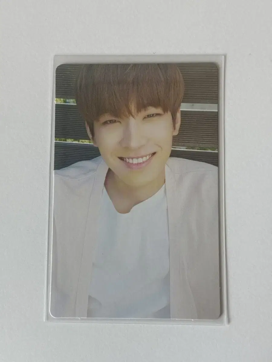 Seventeen wonwoo Applause White photocard sells