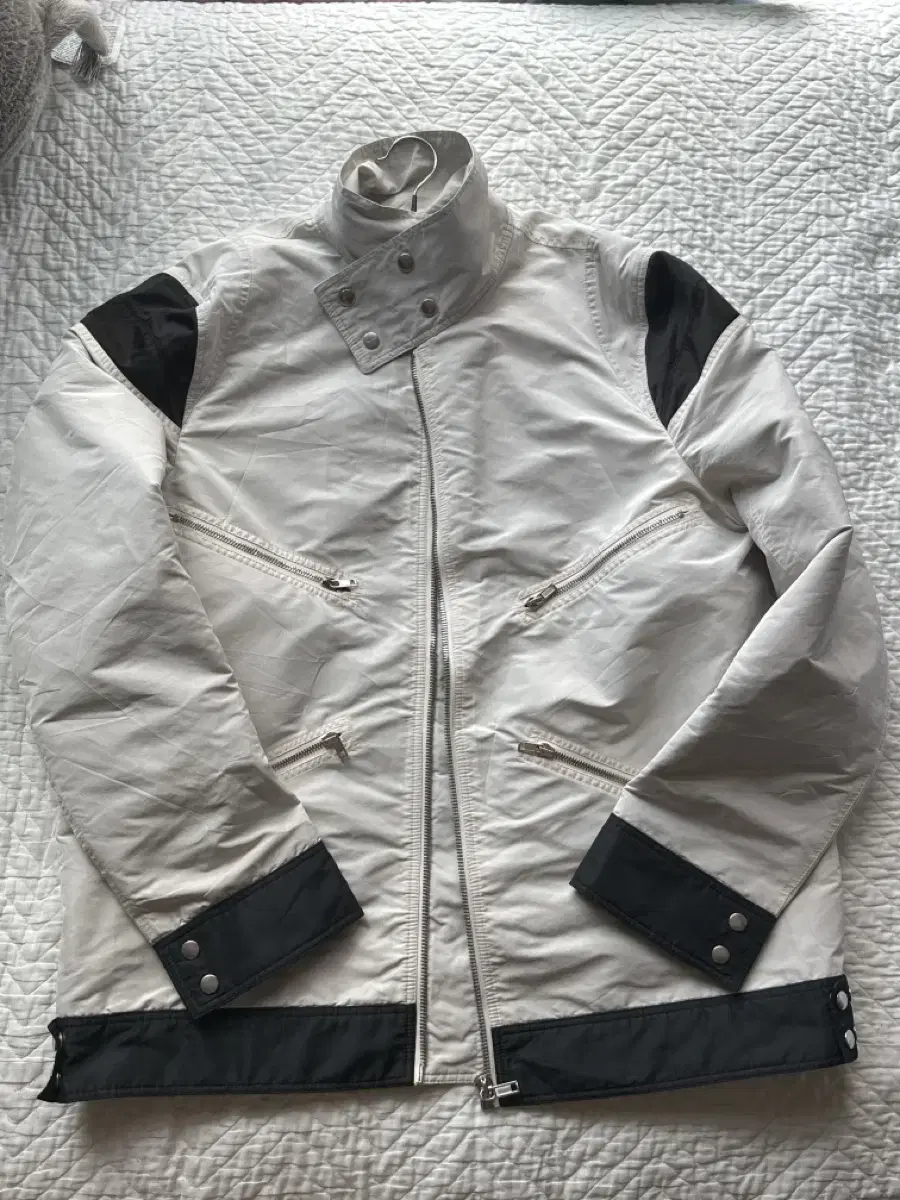 (50) Rick Owens SS20 4-pocket Tecautl light jacket