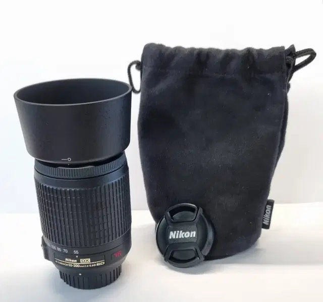 [거래완료]니콘 AF-S 55-200mm ED VR DX 줌렌즈