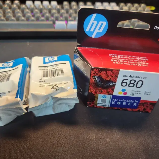 hp680 (검정2개+삼원색 1개) 3개 세트로 팝니다.