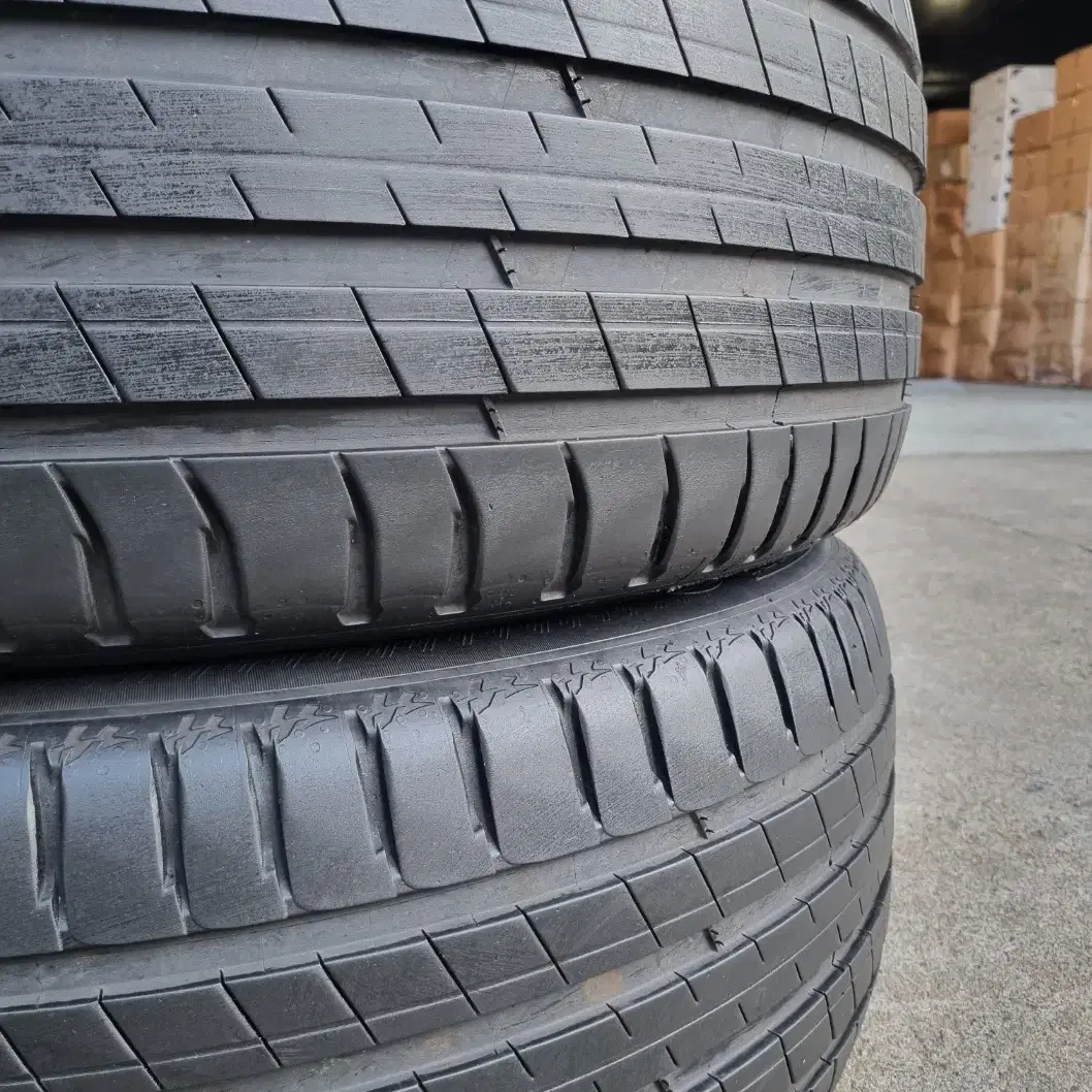 [중고타이어]235/55R19 미쉐린LATITUDE Sport3 2본세트