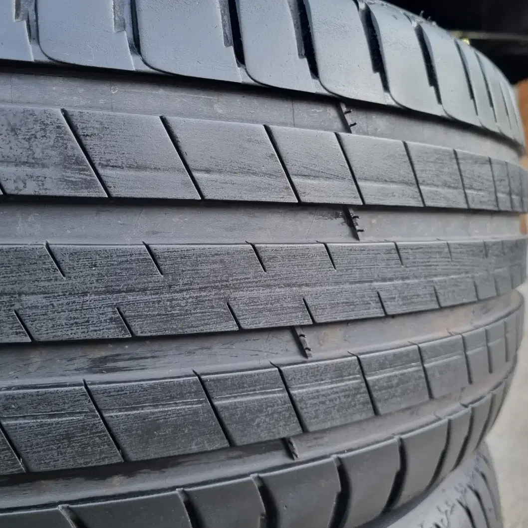 [중고타이어]235/55R19 미쉐린LATITUDE Sport3 2본세트