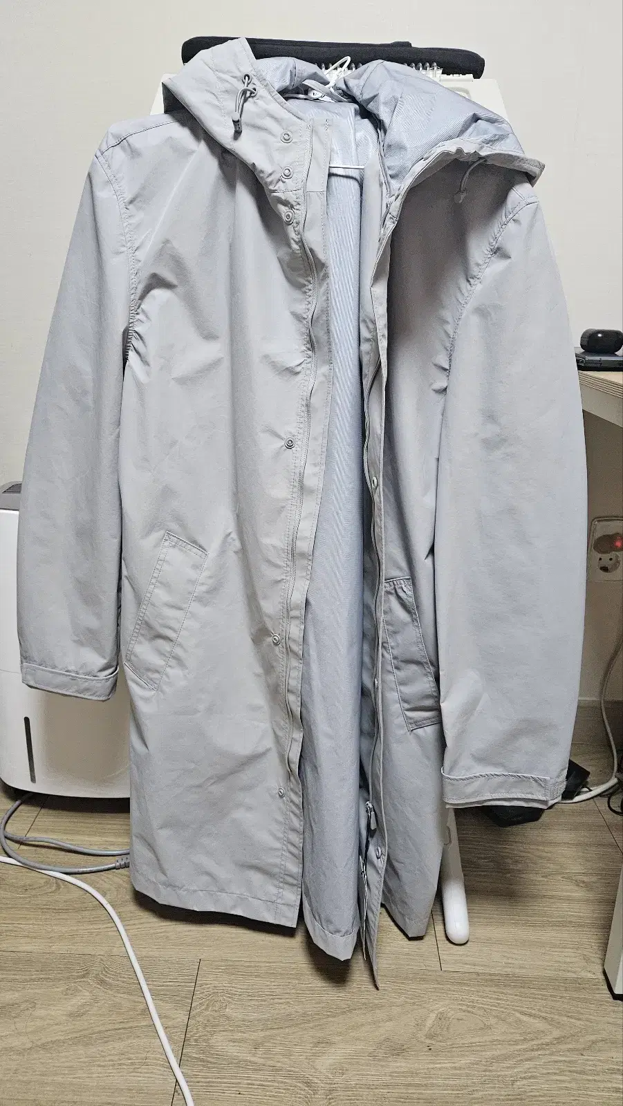 Zara Raincoat Light Grey L