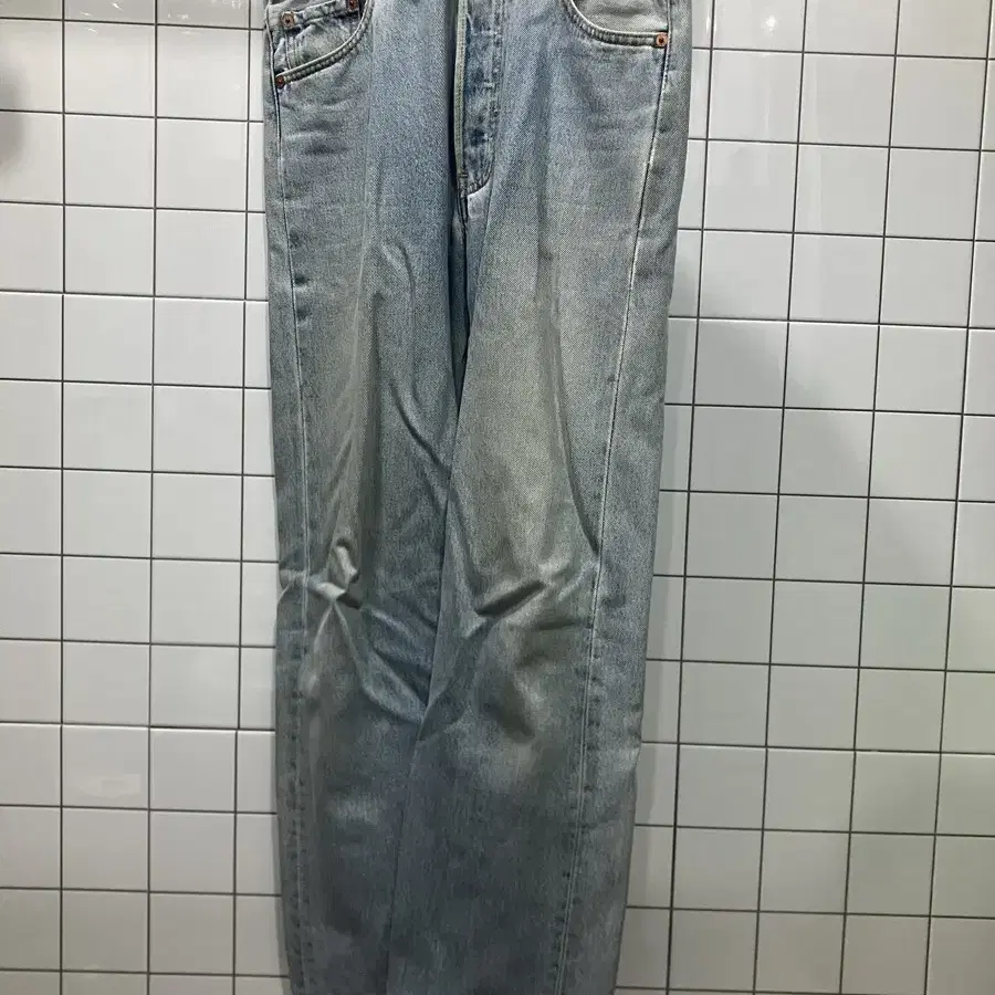 90s levis 501