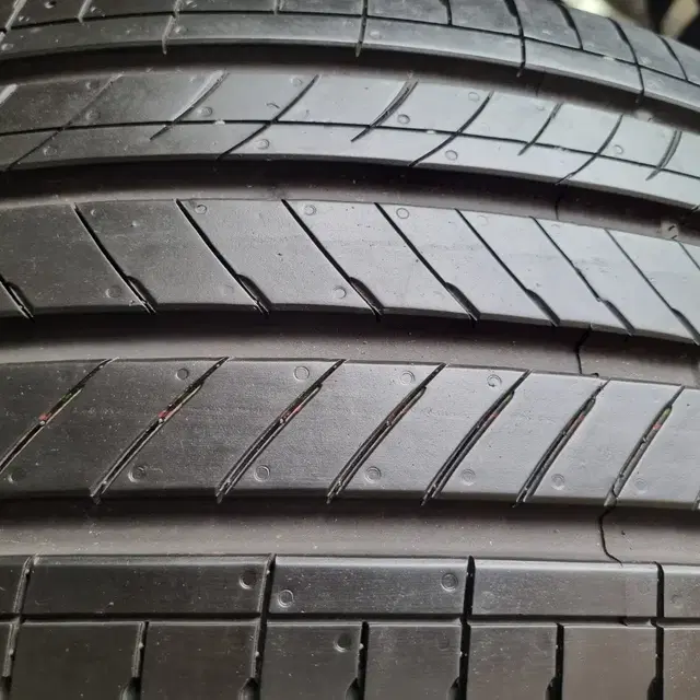 [인천중고타이어] 245/45R20 99V 한국타이어 벤투스 S2AS X