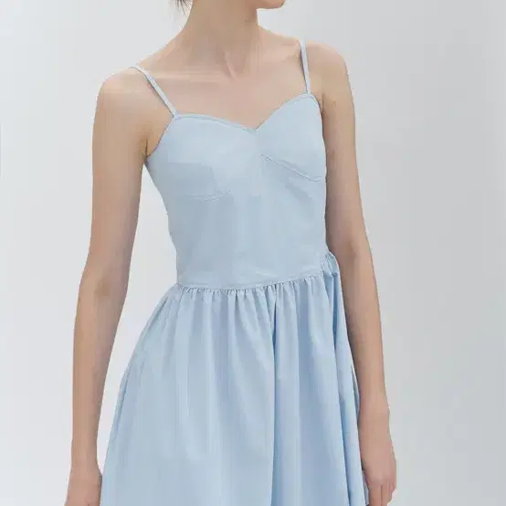 르누이 Lily shirring dress (Light blue)