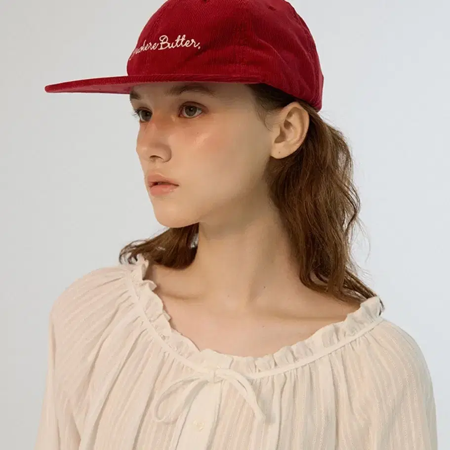 썸웨어버터 Vintage Corduroy Letter Ball Cap