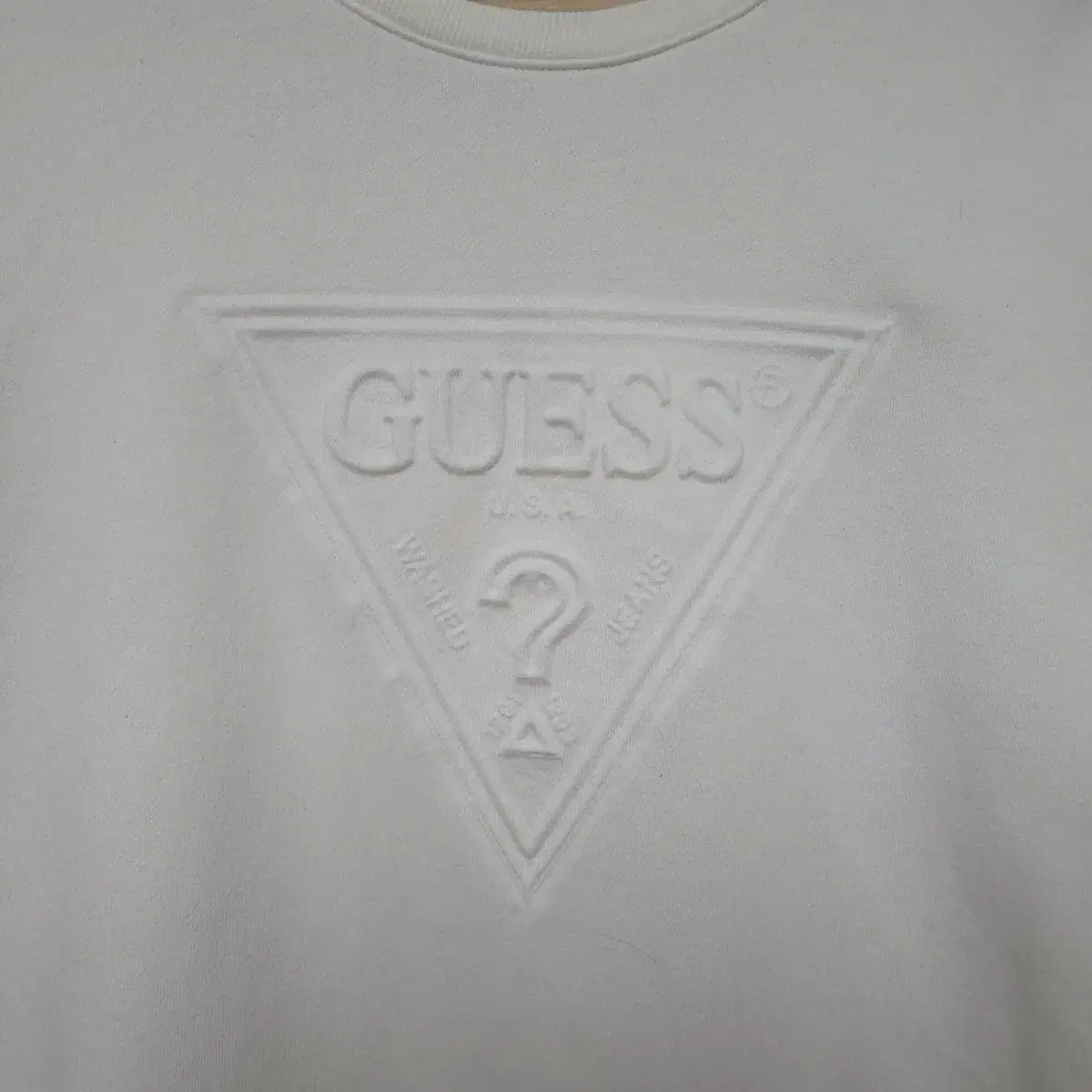 (XL) GUESS 게스 기모쭈리 이중엠보 삼각 맨투맨