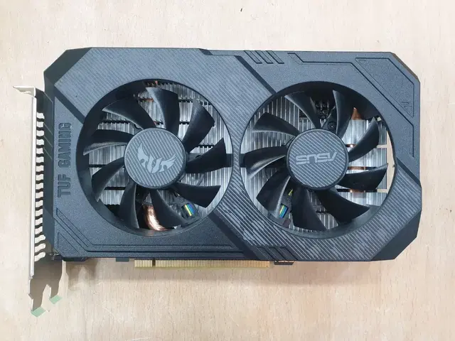 ASUS TUF GAMING GTX 1660 SUPER 6G 그래픽카드