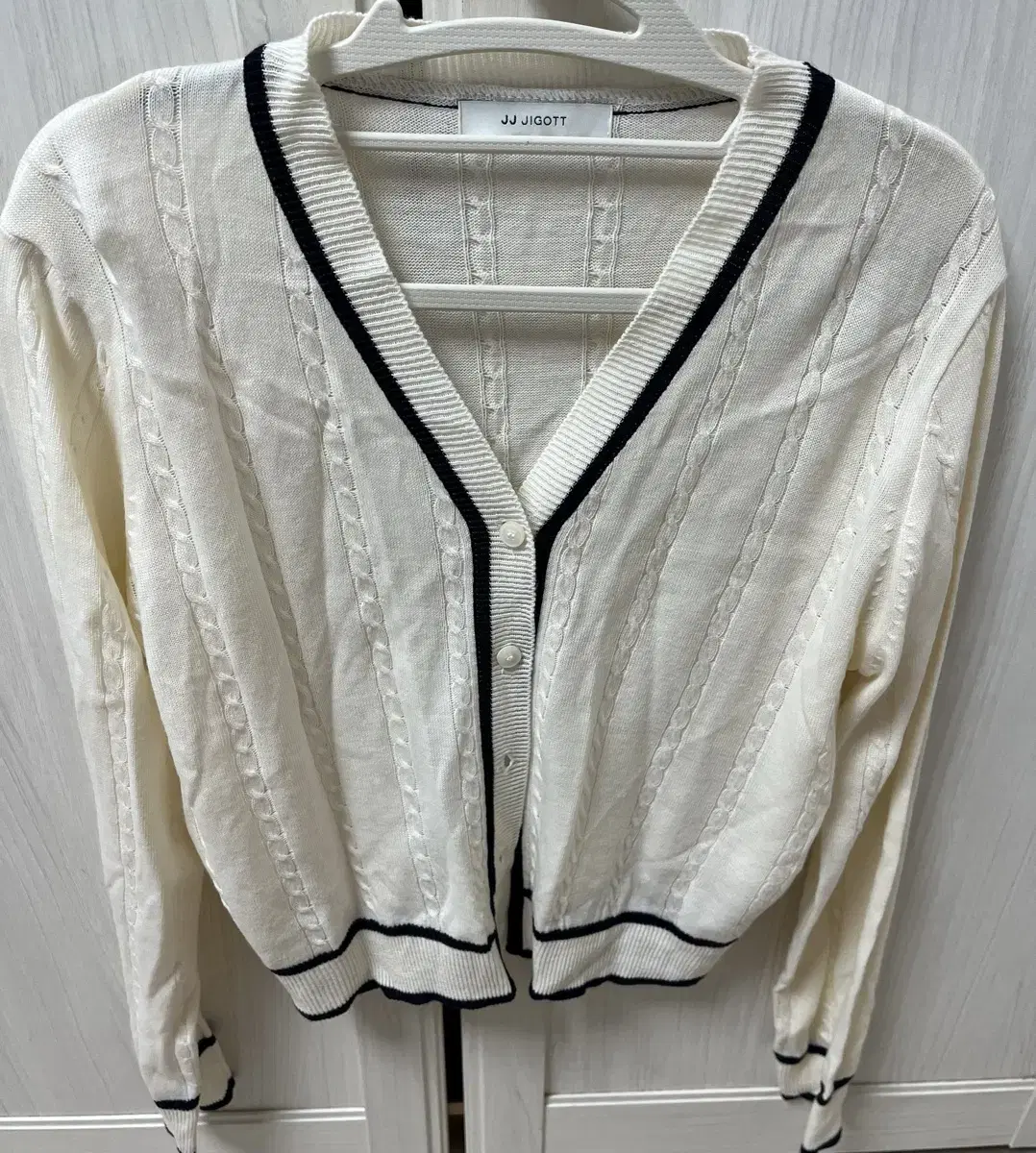 V-neck cardigan for sale