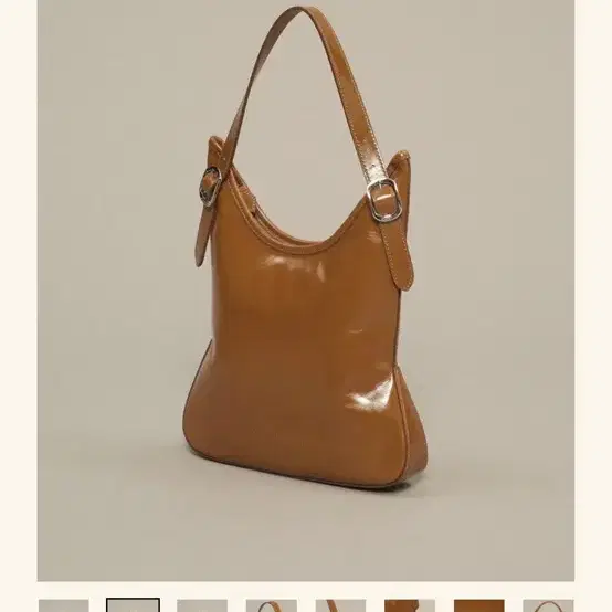 스무스무드 etna small salted caramel bag