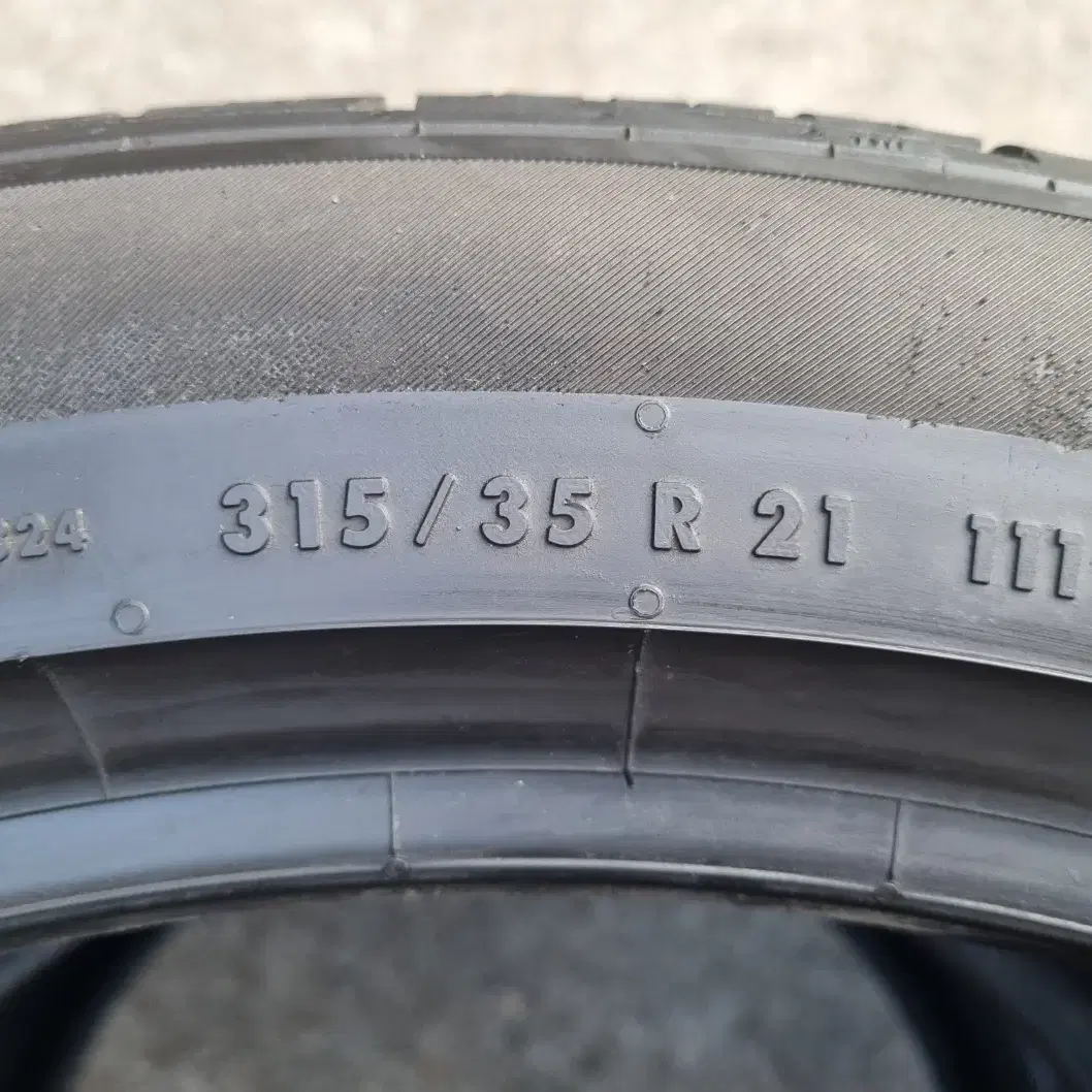 [인천중고타이어]315/35R21 111V 콘티넨탈 프로콘택트TX 중고