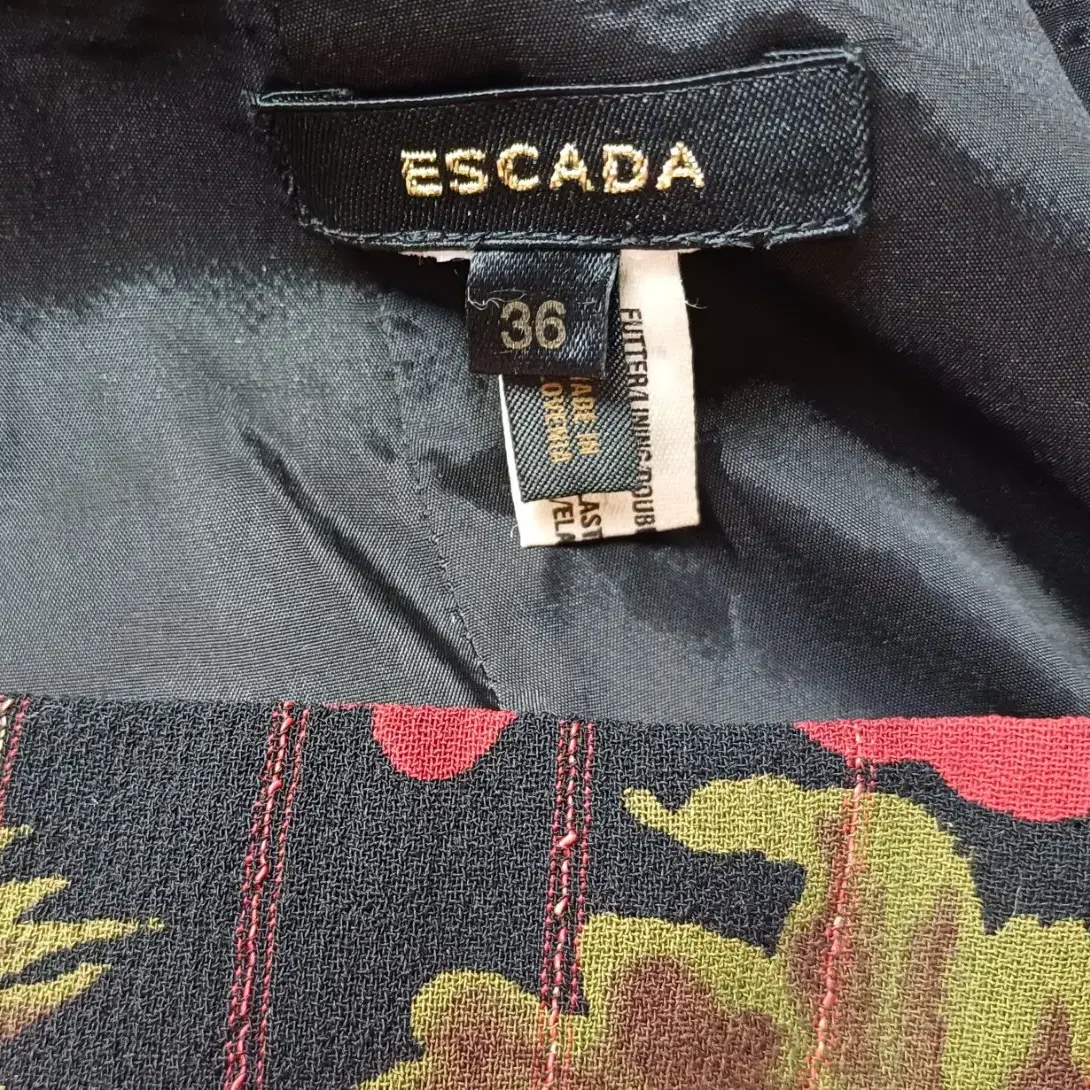 Escada 에스카다 스커트 36 size