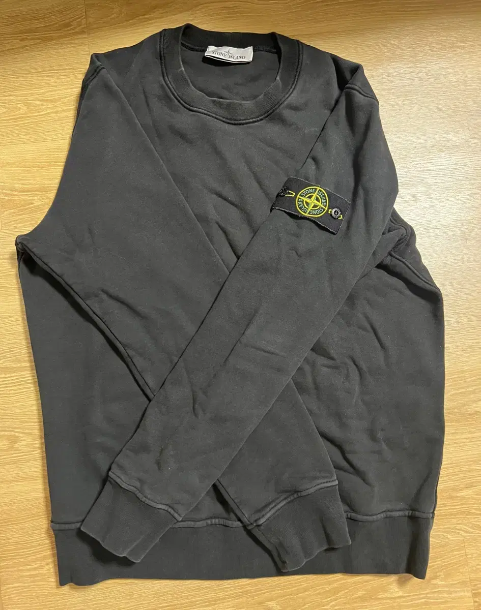 Stone Island Man to Man 22ss I 100 Black