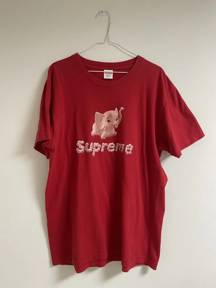 Quick sale) 2017ss Supreme Printed T-shirt M size Red