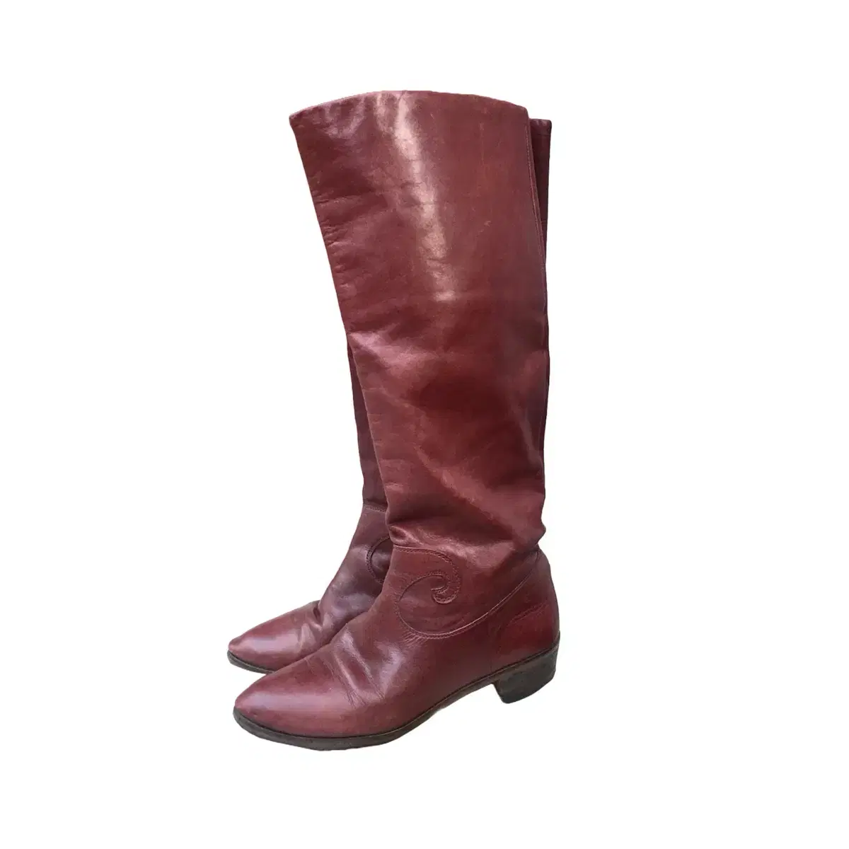 Vintage cranberry red boots