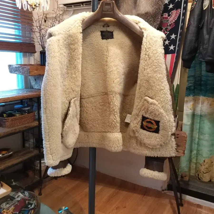 UD Sheepskin B-3 빈티지 리얼항공무스탕  . L