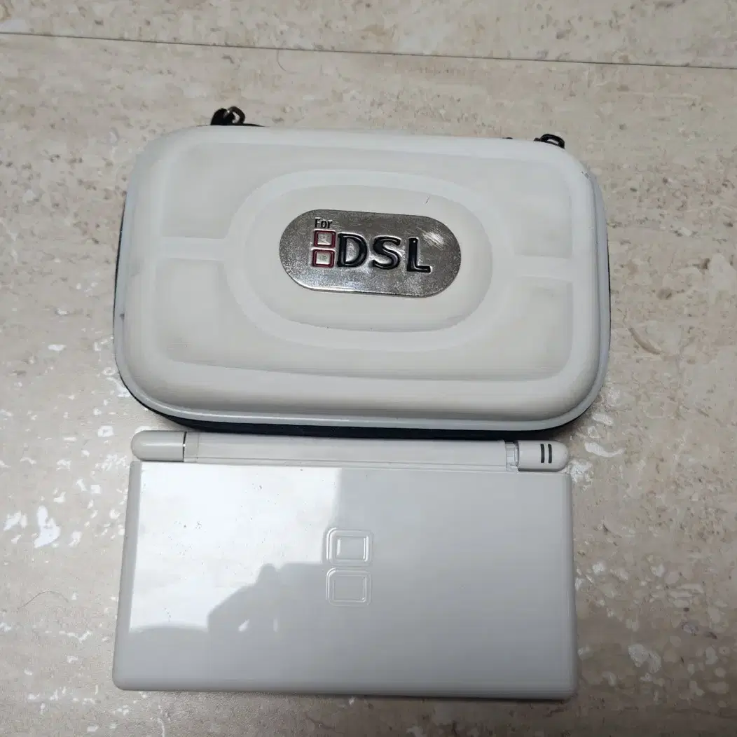 닌텐도 ds lite? 팝니다 초기화0, 케이스 서비스