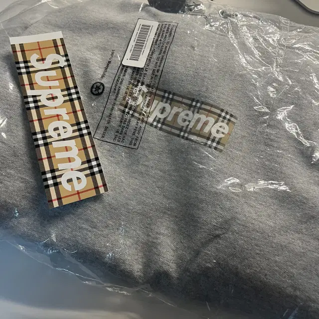 Supreme x Burberry Box Logo Hoodie Grey