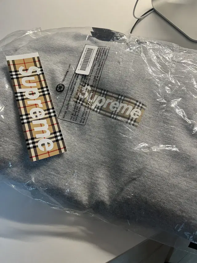 Supreme x Burberry Box Logo Hoodie Grey