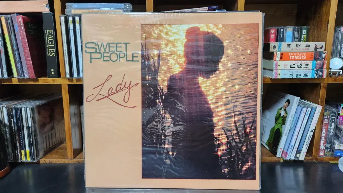 sweet people 스위트피플 LP - LADY