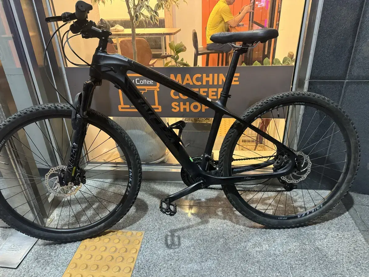 풀카본 mtb 24단 자전거