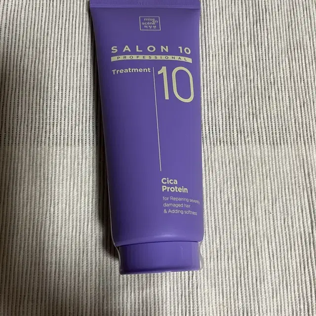 미쟝센 살롱10 프로페셔널 시카프로틴 트리트먼트 215ml