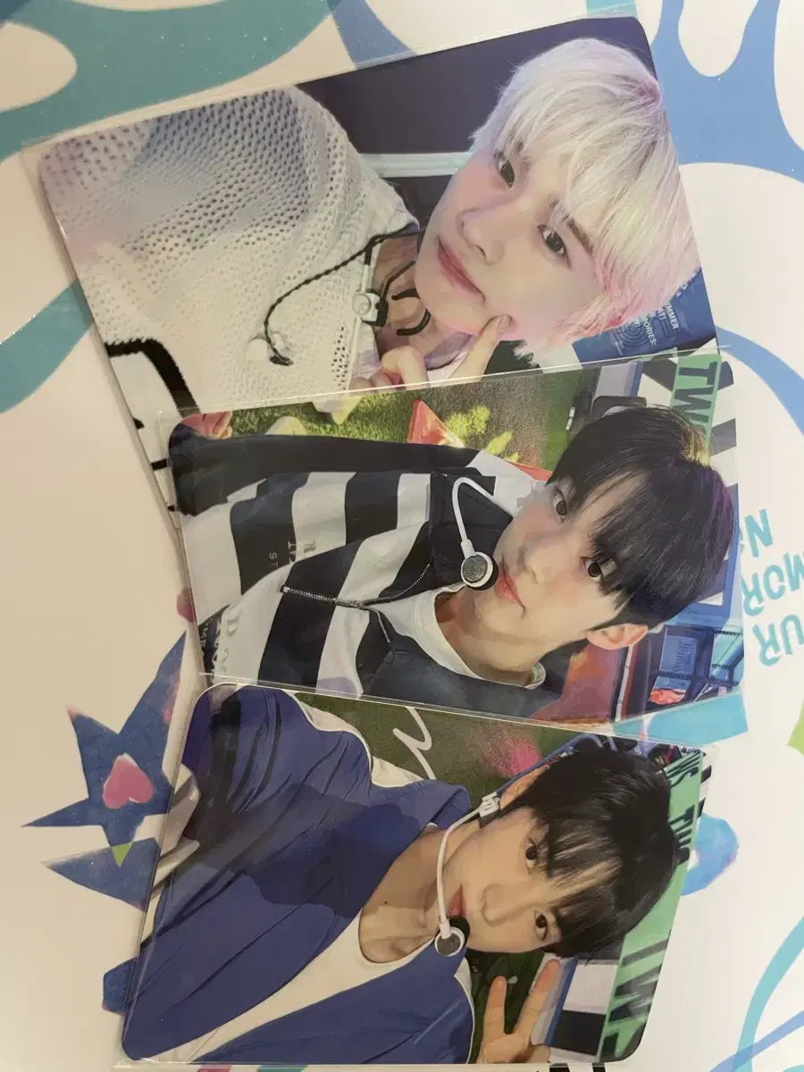 You know Tours, from today popup store luckydraw photocard dohoon,kyungmin,jin