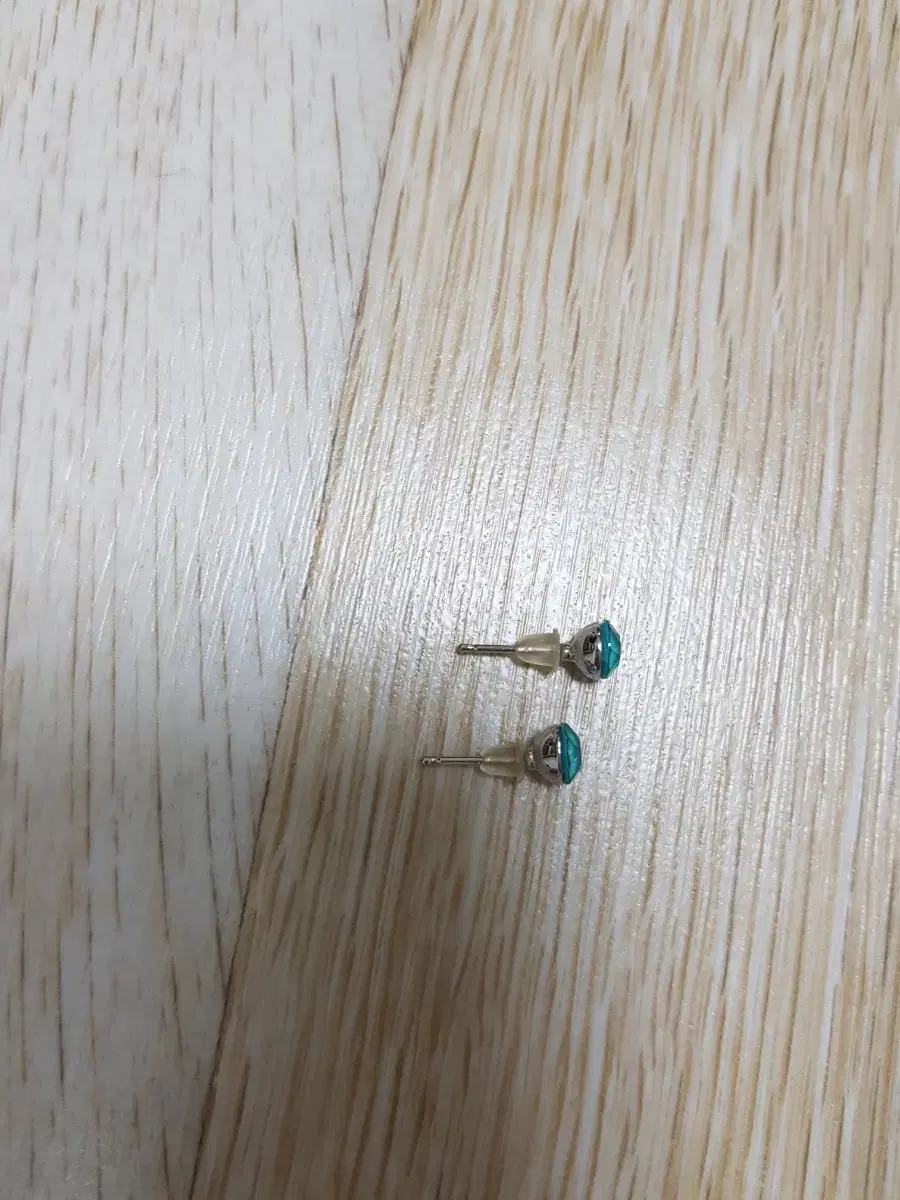 Earrings bulk