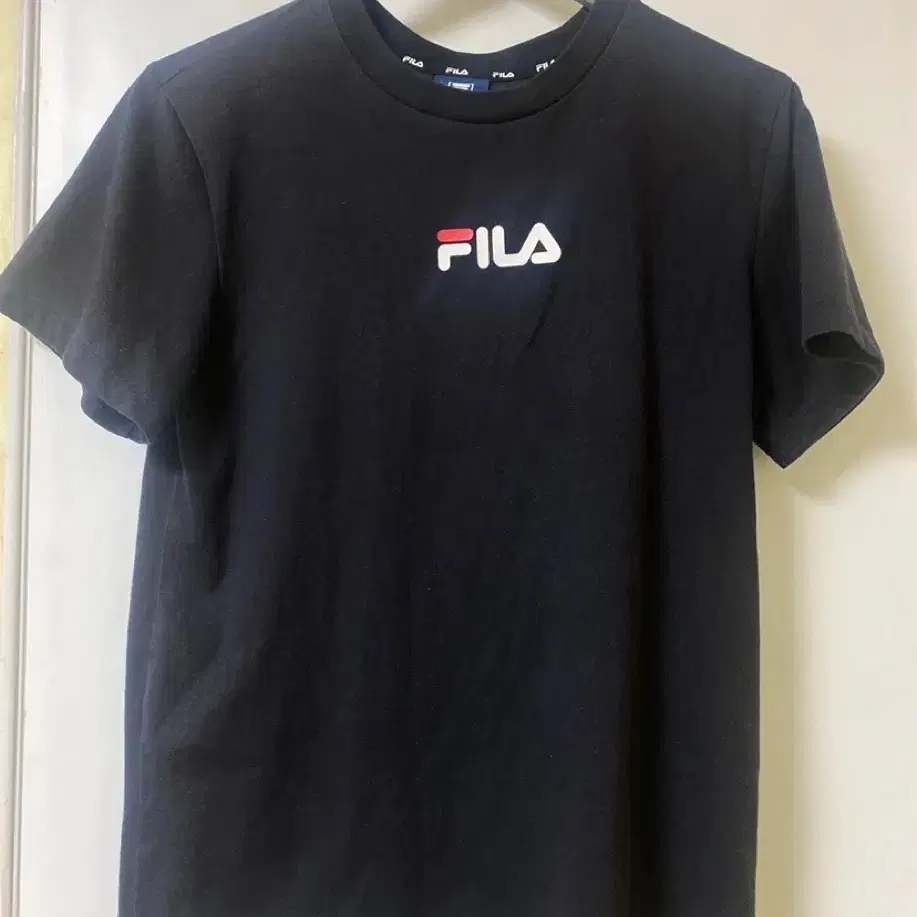 FILA 반팔 티셔츠 팔아요!!