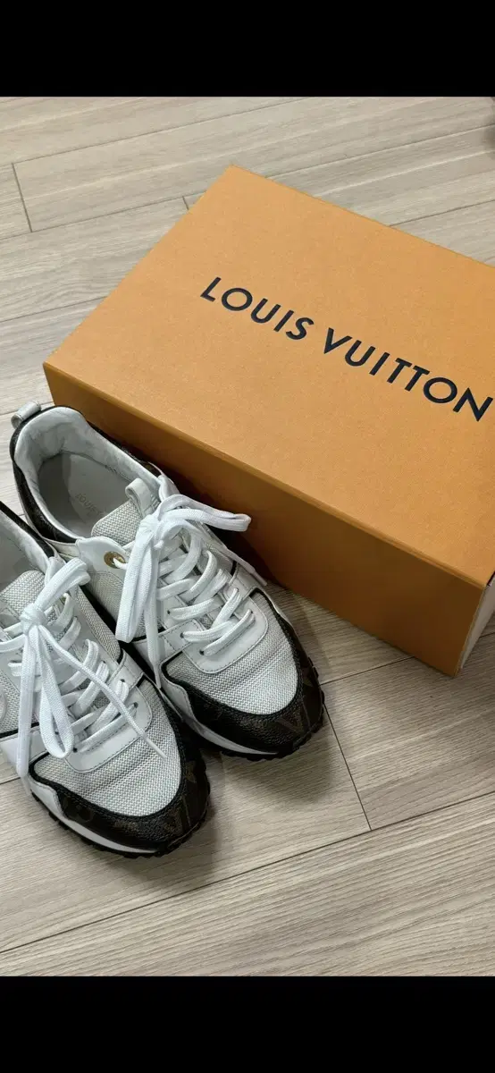 Louis Vuitton sneakers