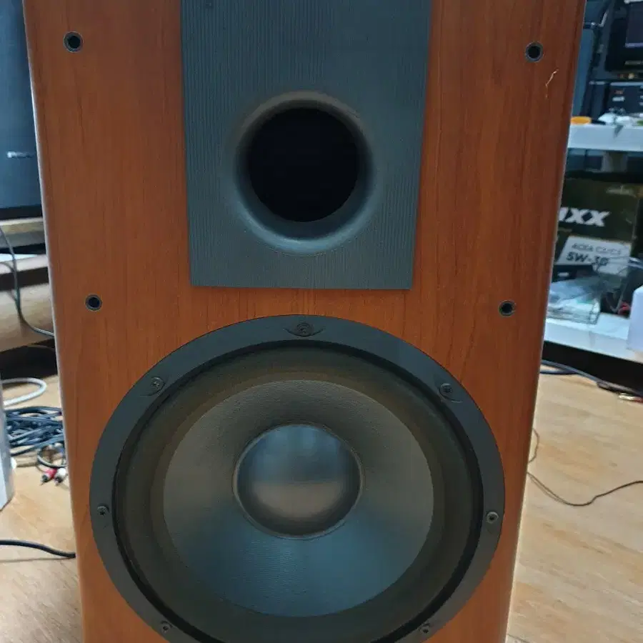 jbl 10인치 서브우퍼 LX2000 SUB