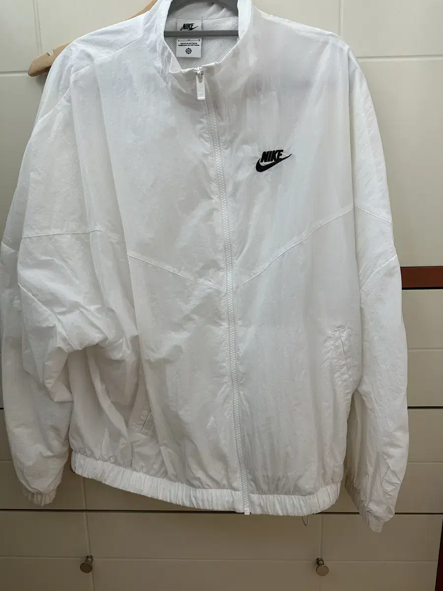 Nike Windbreaker L