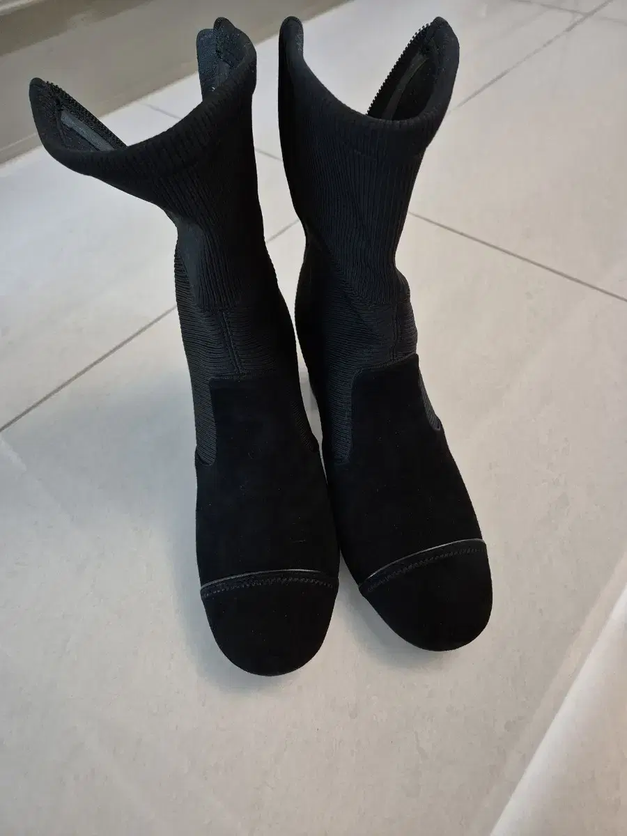 Mine Angle Boots 240