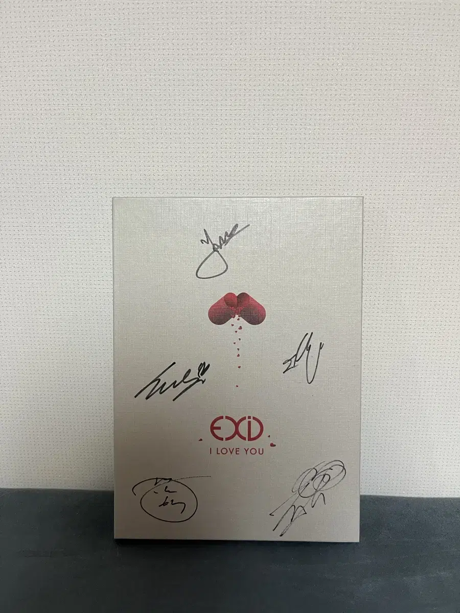 Exid album (signed + CD)