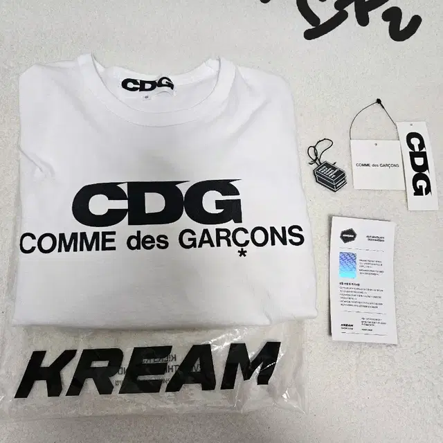 (S) CDG 꼼데가르송 반팔티