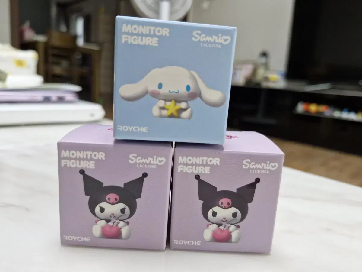 San Rio Monitor Figures (Kuromi 2, Cinnamoroll 1)