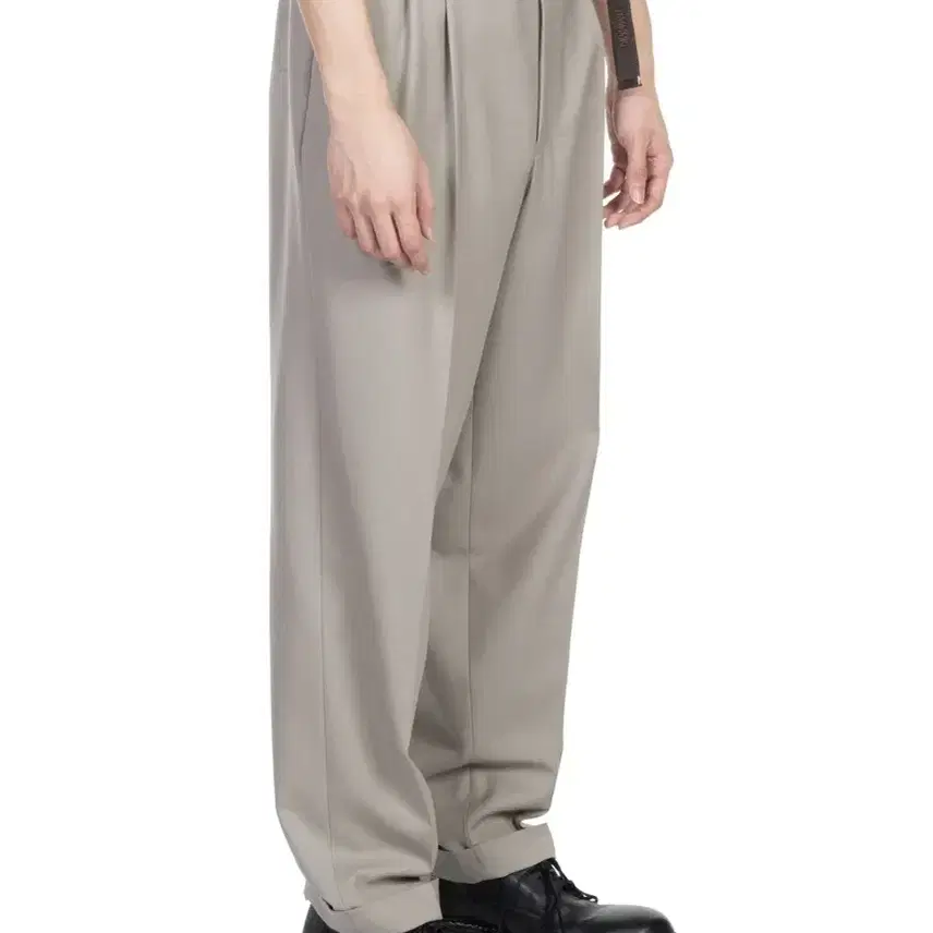 마리아노 classic super pants(m size) 새상품